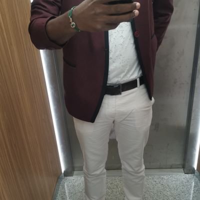 cuttycv2t's profile picture. CEO of CV2T @cv2tcv2t
Caster( Clash Royale /cod mobile /mobile legends /Tekken) 
Tournament organiser
african e-sport activist