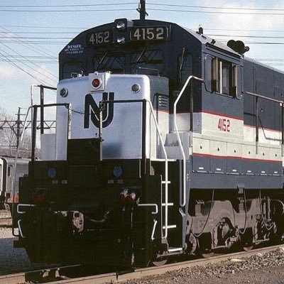 r_hatboy's profile picture. He/Him 🏳️‍🌈🇵🇷🇮🇹