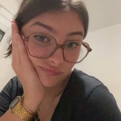 llcs_1's profile picture. 😪