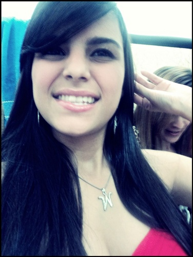 a felicidade as vezes é uma benção, mais muitas vezes é uma conquista..!~sz~