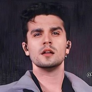 teamoateoceuls's profile picture. Você é a forma mais linda de amor que existe em mim... 
@luansantana 🎤❤️