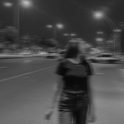 zeyttuun's profile picture. Halledicez