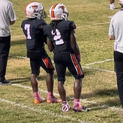 c/o 26 Trenton fl Hudl - https://t.co/o7tJ3DEbvT looking for an opportunity to show my skill/ c/o 26 / RB,WR/ hard worker/ Trenton high school.