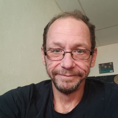 EdwardM83430271's profile picture. bi sexual man