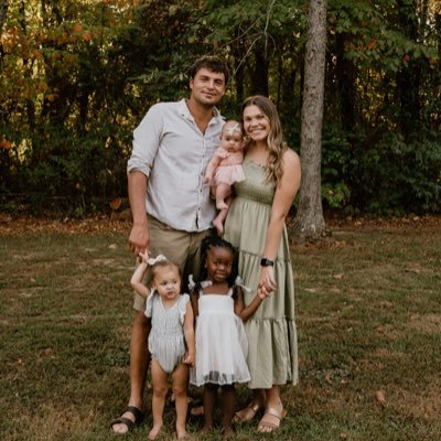 25 — @catfishwagler — mama x2 — business owner