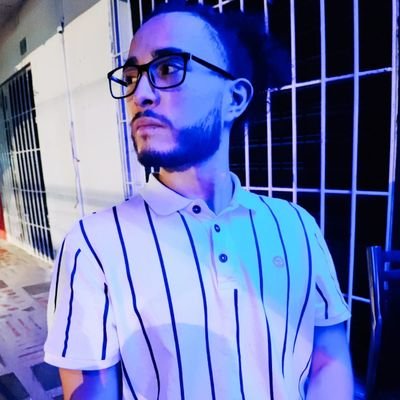 Lic. en Lenguas Extranjeras, Univalle ❤️
Música, Literatura y Poesía!!! 🐱
Sin justicia, no hay Paz!!! 🇨🇴
Free Palestine!!! 🇵🇸