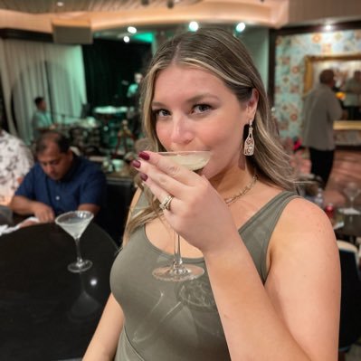 katlyndlott's profile picture. 