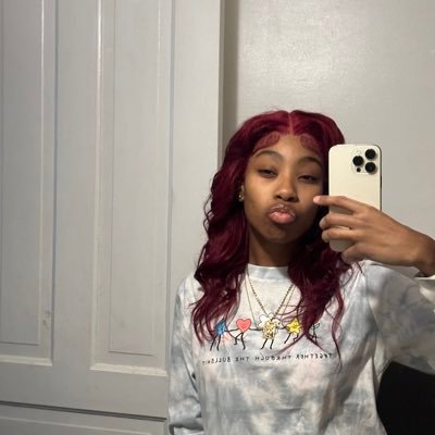 PromiseAndreaa's profile picture. MKE ✈️ HOU 🏡 24❤️ “Push yourself because no one else is going to do it for you” 😈