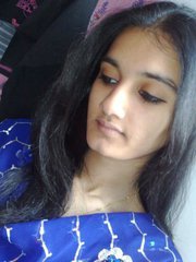 SadafLoves42's profile picture. 