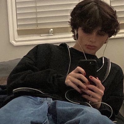 gothsinnerdex's profile picture. everything is not what it seems | j 💌