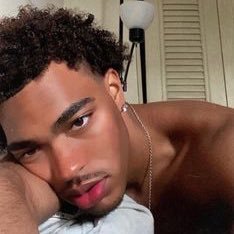 joey_quinn_'s profile picture. 