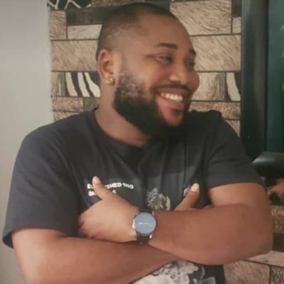 etiraph's profile picture. im cool