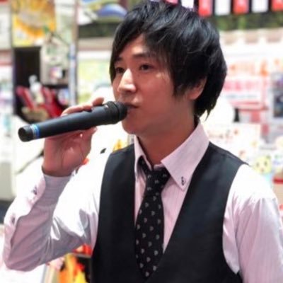 パチスロ&競馬&ラーメン好き!レギュラー番組:リアルスロッター黒バラ・あなたの番でした・悪魔化計画・55CHALLENGE・回胴の極・愛棒・ハリースロッター・ M1Champ・THE MILLION ・こっちゃまと狐巫女・777リーグ. ※DMは返せません。