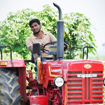 ravi_innamuri's profile picture. 