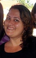 Amável, paciente em muitos momentos, sincera e adoro fazer amizades com pessoas que demonstrem serem amigas.