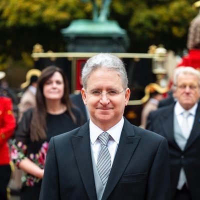 Ambassador of Canada to the Netherlands. Proud dad, poor soccer player. He/him. Ambassadeur du Canada auprès duPays-Bas.Fier papa,mauvais jouer du https://t.co/i720K68DB9.