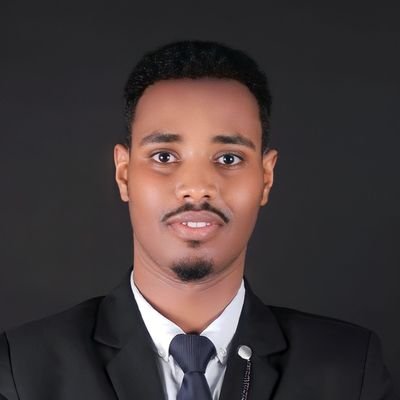 wanaag ku bedel xumaan kasta, dhoola cadee goortii aad murugeysan tahay, ku qanacsanow halka aad joogto iyo waxa aad heysato. Had iyo jeer cafi cid kasta🥰.