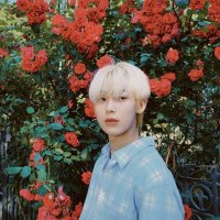 λ λ§π€ (@red__mic) 's Twitter Profile