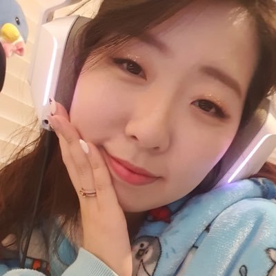 OCE tft strimmer and caster 🦭 + riot games fan girl || she/her sleppyoce@gmail.com