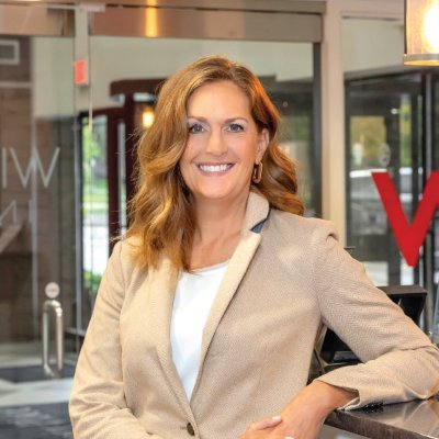 JDroSellsHomes's profile picture. I'm your dedicated & enthusiastic local expert for selling, buying, staging, relocating & investing. Happily serving the Western Suburbs since 2003!