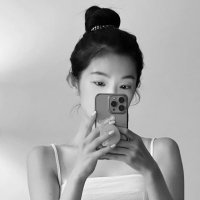 Irené (@ireenebbae) Twitter profile photo