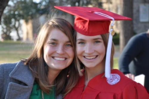 emilyrowedawson's profile picture. 