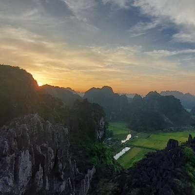 BrittGeven's profile picture. 