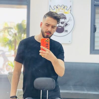Niibzval's profile picture. 🇩🇿 l 24 l immo 3 peak l @LFT EN/AR