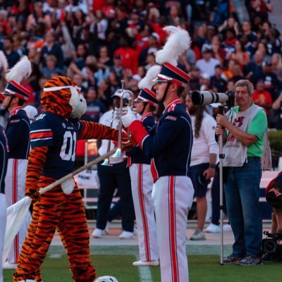 Auburn University c/o 2026 | AUMB 🎺 | #WarEagle #ForTheA 2 Samuel 22:33