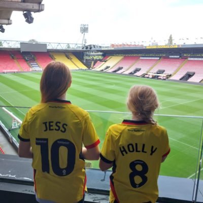 Watford FC Season Ticket Holder, Husband and dad to 2 beautiful girls Roo and Lols.