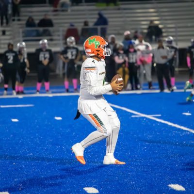 Trenton Hurley | 5’10 | 178 | Quarterback| Class of 2027 Morgan park hs l 3.7gpalTrentonhurley80@gmail.com I 872-202-6770l https://t.co/zHGU0EFo85