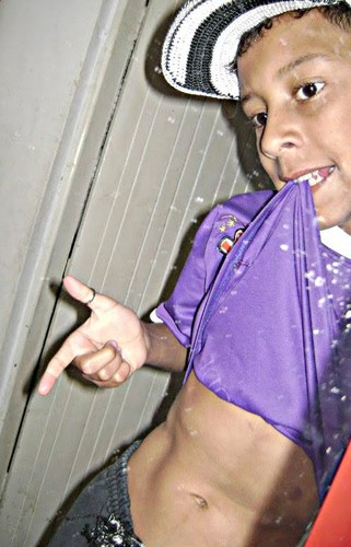 hhoje eeol nao soo de niguueem        (66)    FABRIICIINHOO.W  TOOP (66)