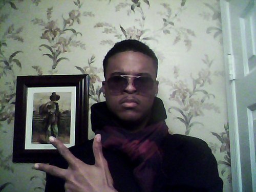 DJ Lbeezie!! professional DJ! 23 m college educated, army enlisted, non-profit organization directing! jack off all trades