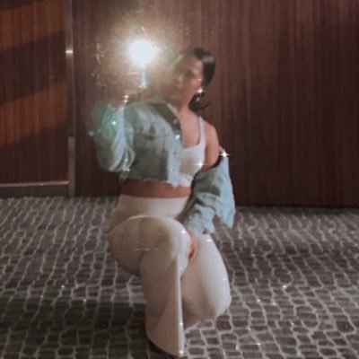 xoangelin_'s profile picture. truly blessed 🥀