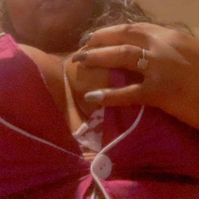 rushing_we's profile picture. I like the best of both worlds 💦🍆🍑🌈🦄