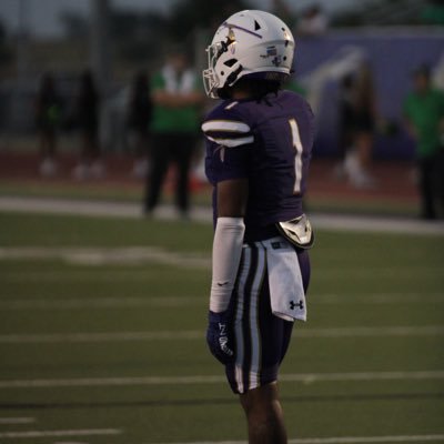 Alvarado High School '24 | DB/WR | Multi-Sport Athlete (Football, Basketball, Track) | 5'10