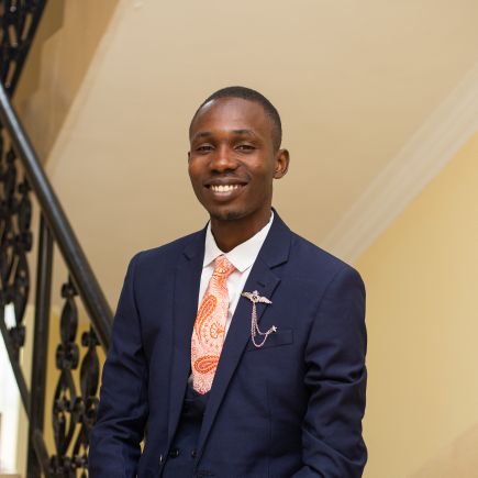 FrankBusayo's profile picture. Christian | Physiotherapist | Chess Lover | Chelsea Fan