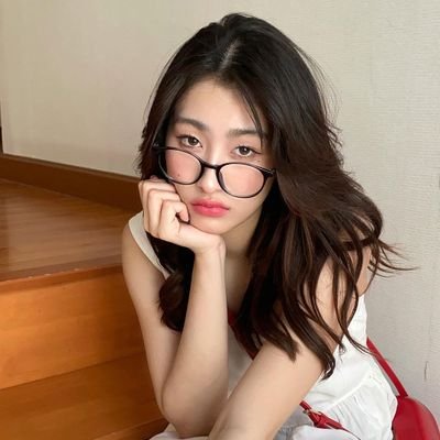 24hourswithmimi's profile picture. ୨୧𓂅ꕤ⌯⋈⋆﹆