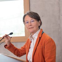 Ursula Sury (@ursulasury) Twitter profile photo