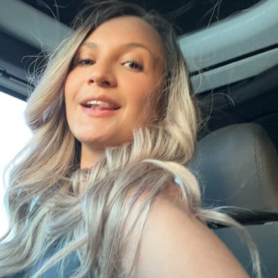 mairabee_'s profile picture. no todo lo que brilla es oro ✨