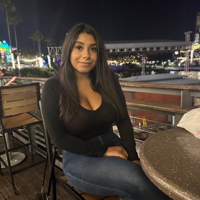 HannahBear1D's profile picture. 24