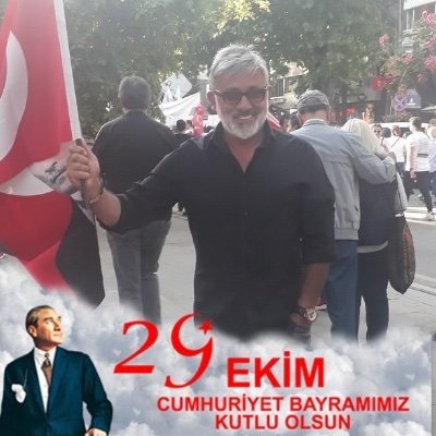 Atatürk'çü,Fenerbahçe'li ,inatçı Arnavut,Deniz aşığı, Keyiflerin efendisi :)