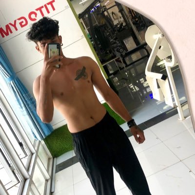 Saksham71944468's profile picture. 