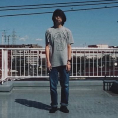 または塩倉亮治 SSW/guitarist/bassist/track maker/producer https://t.co/lWzJcHykTt