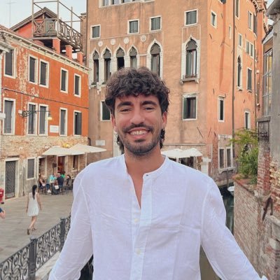 Alejandro Román Massé Profile