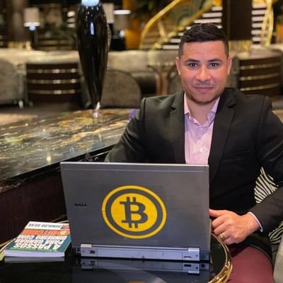 PROFESSIONAL ACCOUNT MANAGER 
ADMINISTRATOR @TheTradeXchange
📈 FOREX TRADER 
💰 BITCOIN MINING
💵 MAKE $5000 ON WEEKLY BASIS 
24/7 ONLINE ASSISTANCE