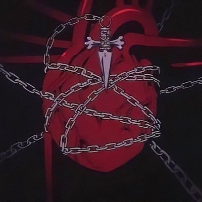 FoxyL1ly's profile picture. 