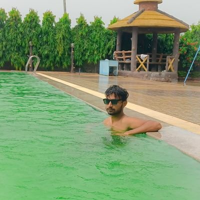 YashSri35377089's profile picture. धर्मो: रक्षति रक्षित: 🙏🏻🚩
| NATIONALIST 🇮🇳 |