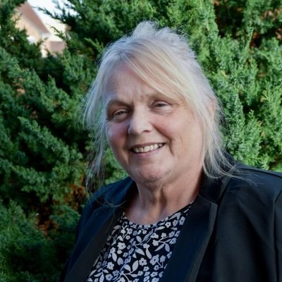 @UKLabour Councillor for Loftus ward | @CoopParty member | Manager in Health & Social Care | Union rep | Mother & Grandmother