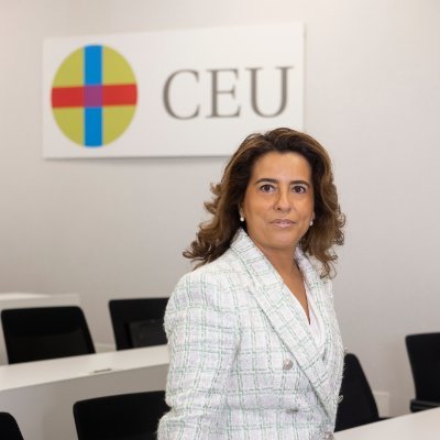 Directora Instituto Superior Estudios Profesionales y Directora adjunta Área de Formación Profesional CEU
https://t.co/gxbXecvZlL
guadalupebragado